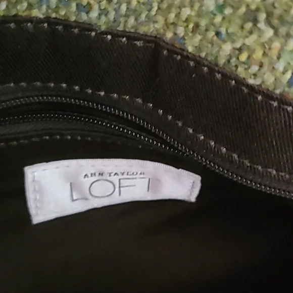 Like New ANN TALOR LOFT Vintage Purse - Picture 7 of 17